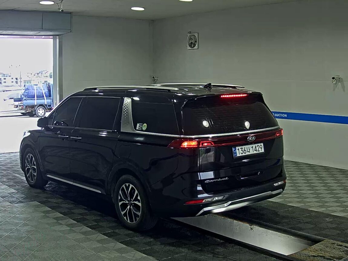 KIA NEW CARNIVAL (KA4) 9-SEATER DIESEL SIGNATURE 2021 - zdjęcie 28
