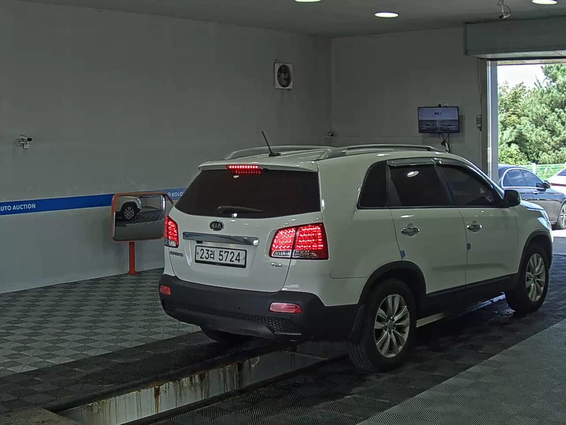 KIA SORENTO R DIESEL 2.0 2WD TLX LUXURY MODEL 2010 - zdjęcie 5
