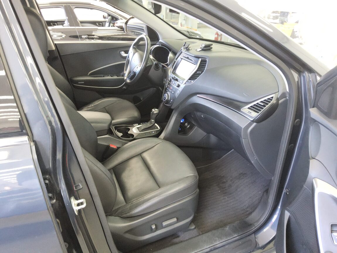 HYUNDAI SANTA FE THE PRIME DIESEL R2.0 2WD EXCLUSIVE 2017 - zdjęcie 14