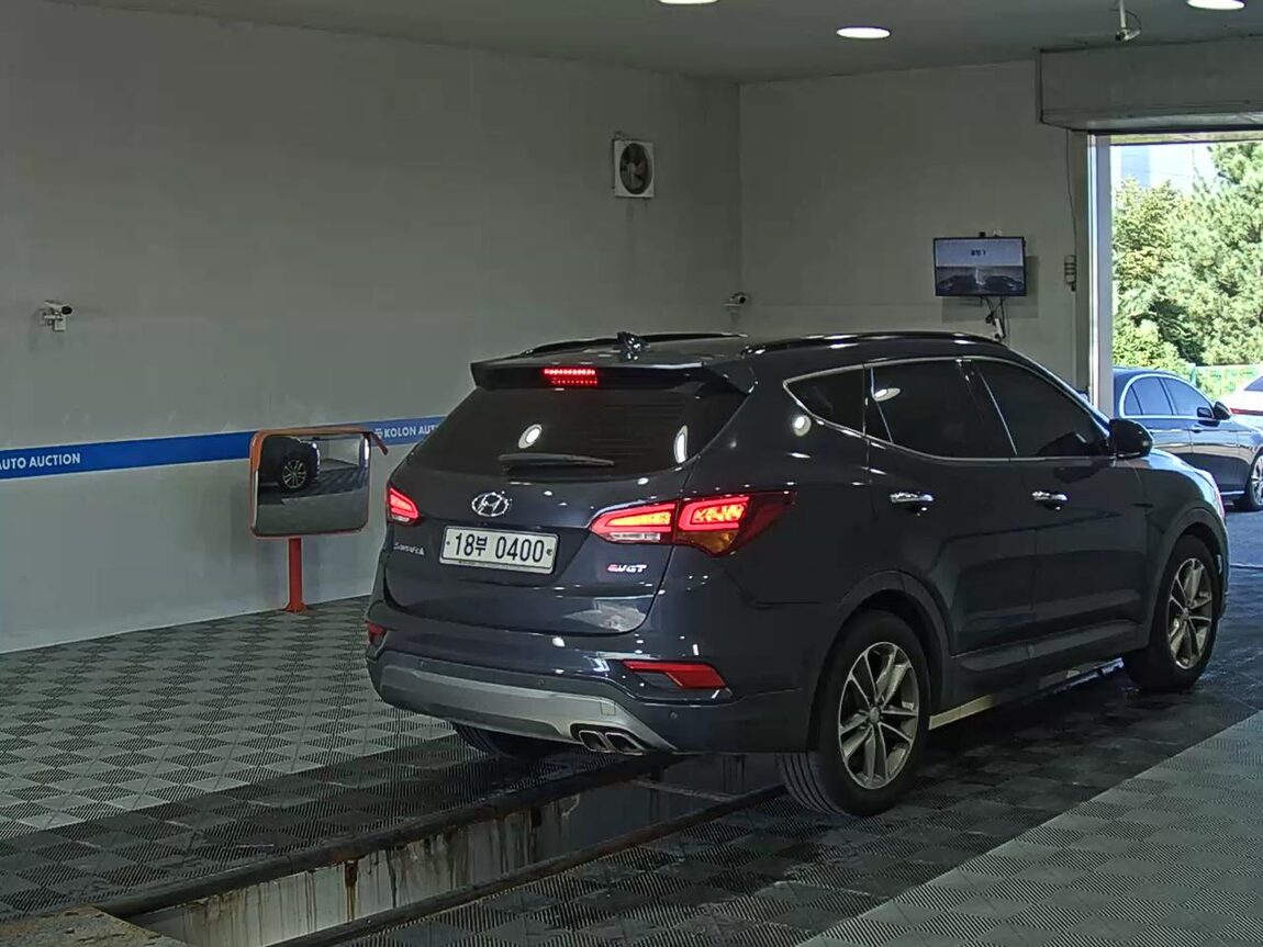 HYUNDAI SANTA FE THE PRIME DIESEL R2.0 2WD EXCLUSIVE 2017 - zdjęcie 5