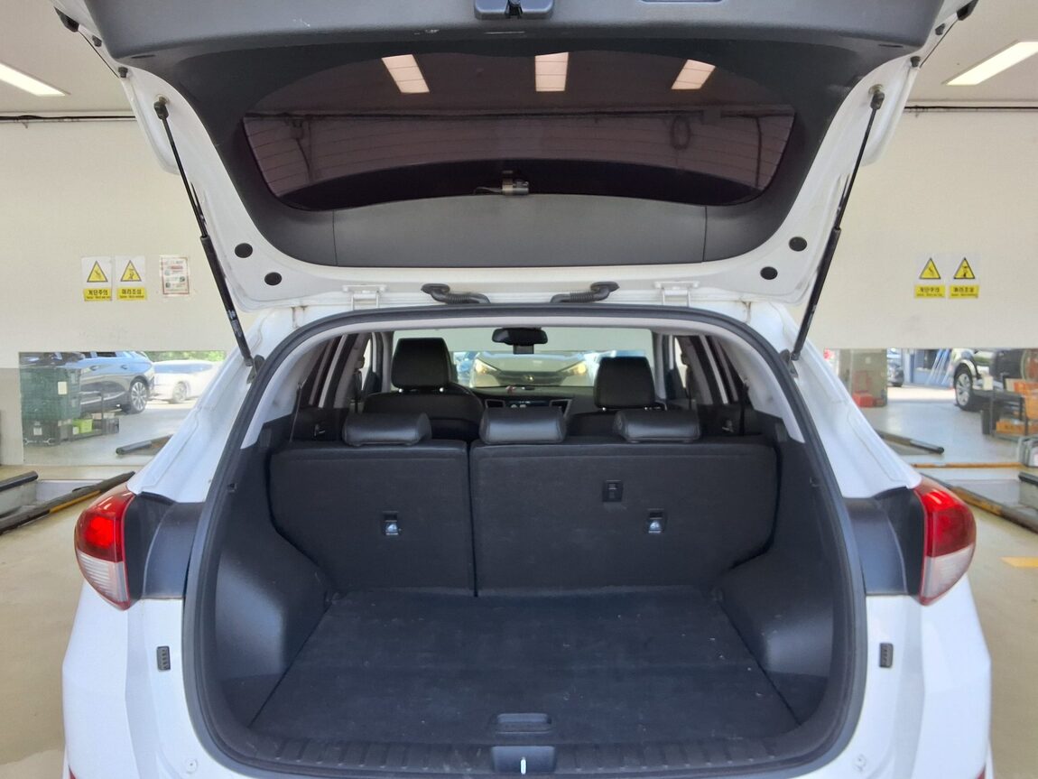 HYUNDAI ALL NEW TUCSON DIESEL R2.0 2WD MODERN 2016 - zdjęcie 15