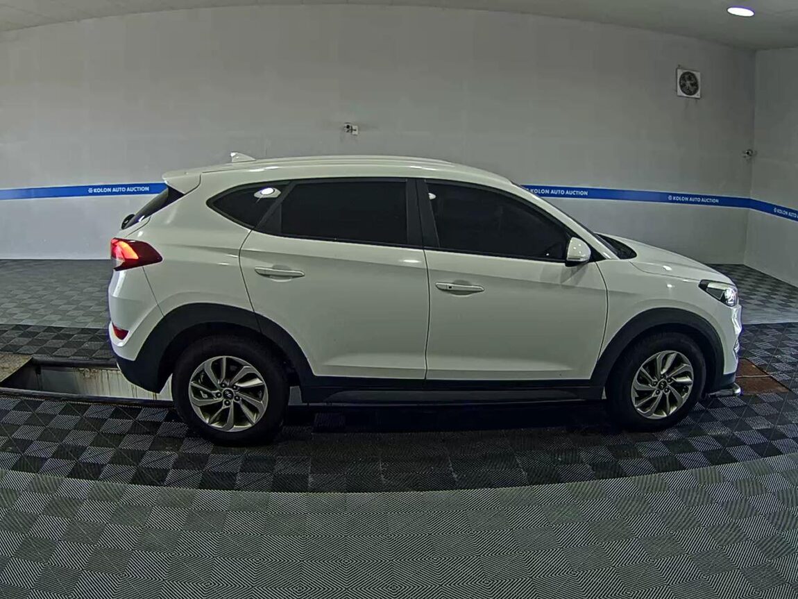 HYUNDAI ALL NEW TUCSON DIESEL R2.0 2WD MODERN 2016 - zdjęcie 4