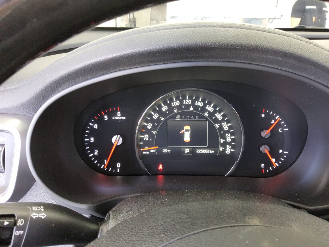 KIA ALL NEW SORENTO R2.0 2WD NOBLESSE SPECIAL 2015 - zdjęcie 9