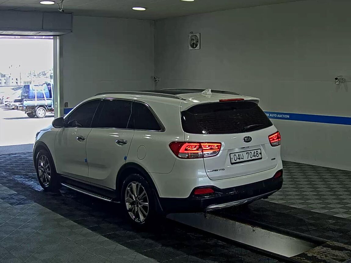 KIA ALL NEW SORENTO R2.0 2WD NOBLESSE SPECIAL 2015 - zdjęcie 6