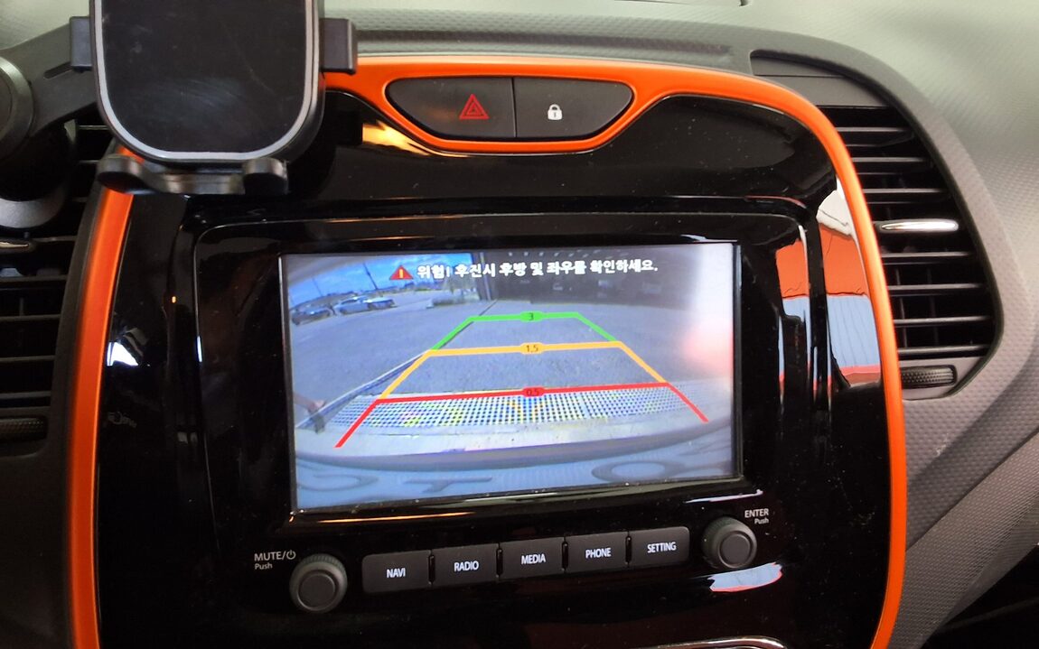 RENAULT (SAMSUNG) QM3 RE 2015 - zdjęcie 19