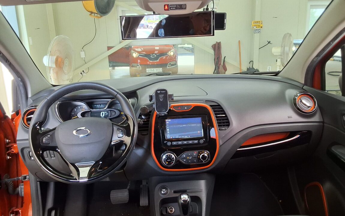 RENAULT (SAMSUNG) QM3 RE 2015 - zdjęcie 11