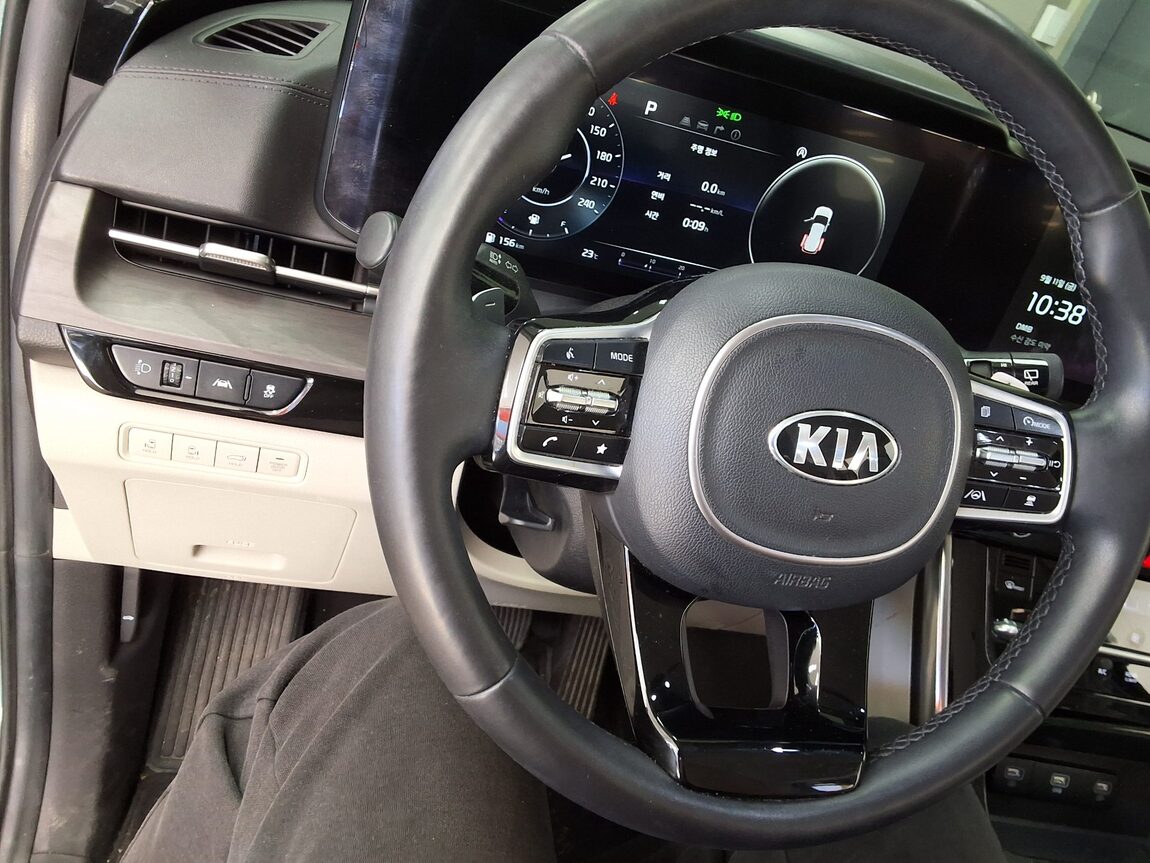 KIA NEW CARNIVAL (KA4) 9-SEATER DIESEL NOBLESSE 2021 - zdjęcie 22