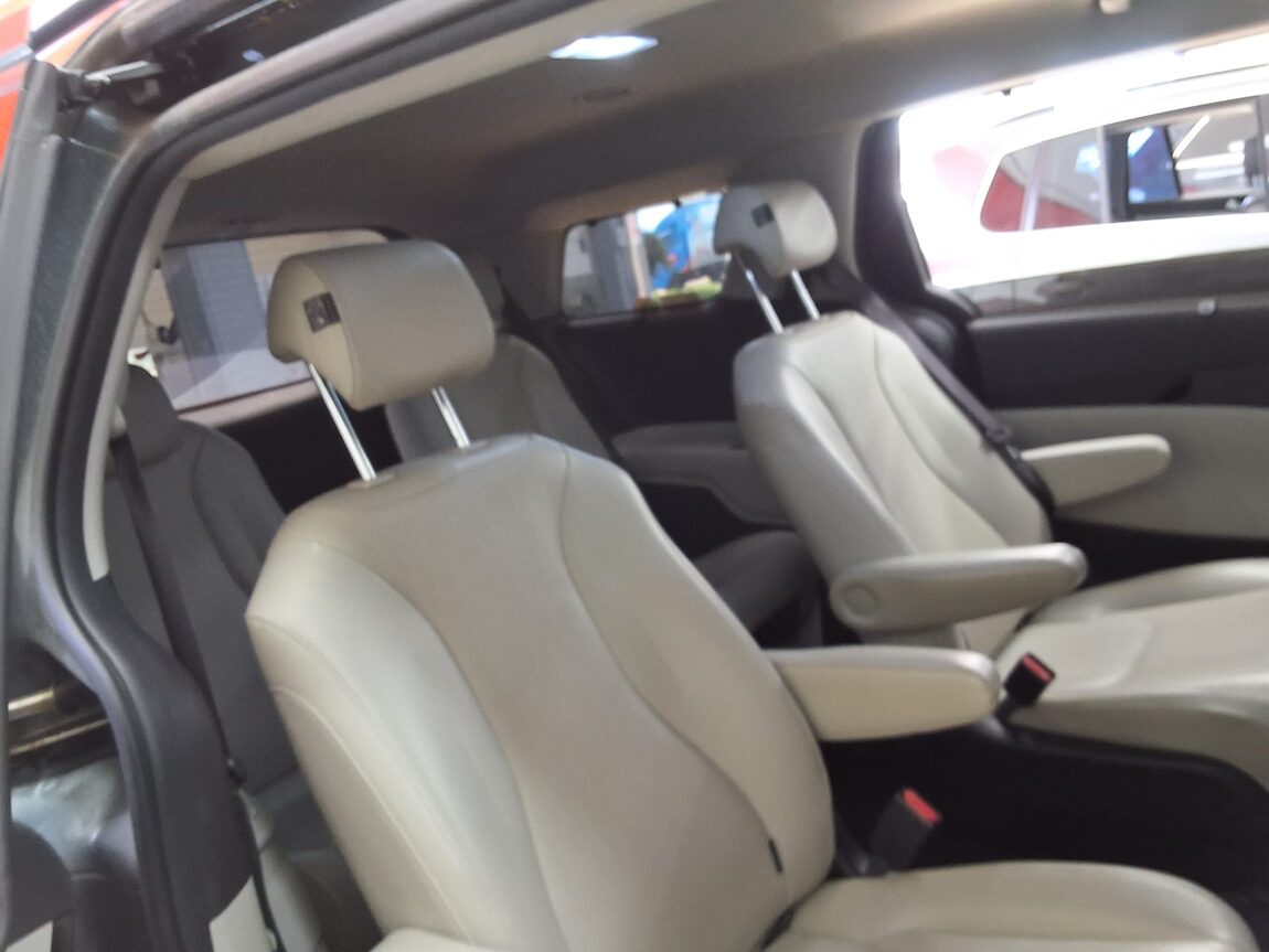 KIA NEW CARNIVAL (KA4) 9-SEATER DIESEL NOBLESSE 2021 - zdjęcie 14