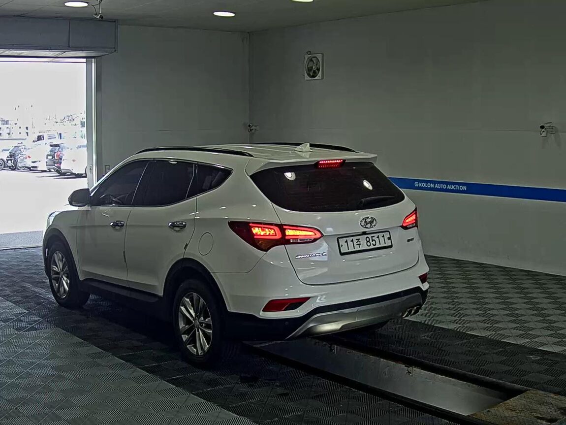 HYUNDAI SANTA FE THE PRIME DIESEL R2.0 2WD PREMIUM 2016 - zdjęcie 6