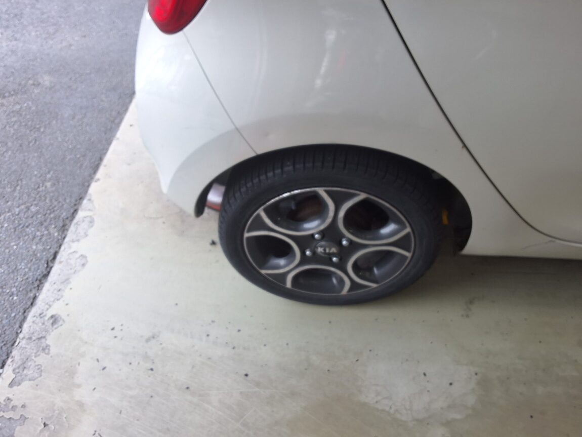 KIA ALL NEW MORNING GASOLINE LUXURY 2012 - zdjęcie 24