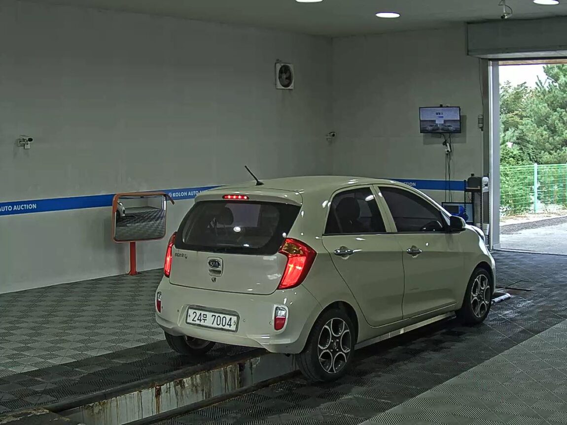 KIA ALL NEW MORNING GASOLINE LUXURY 2012 - zdjęcie 5