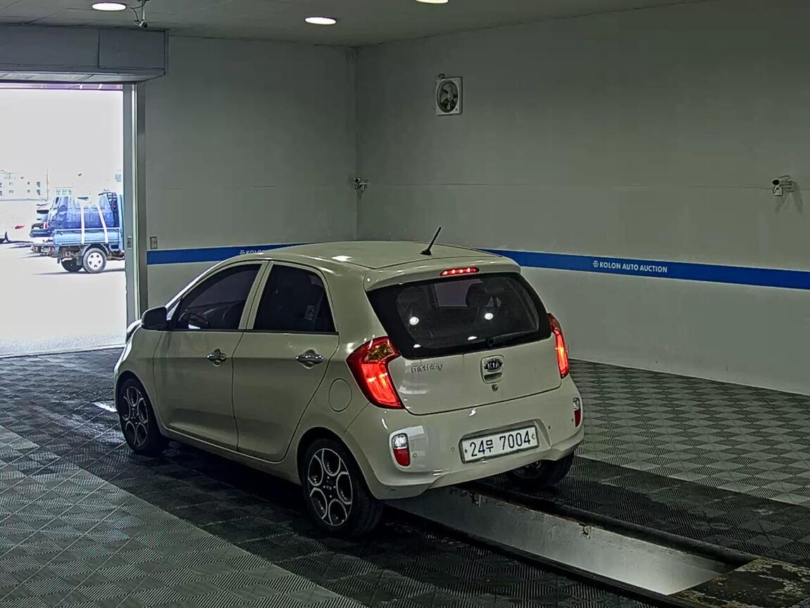 KIA ALL NEW MORNING GASOLINE LUXURY 2012 - zdjęcie 6
