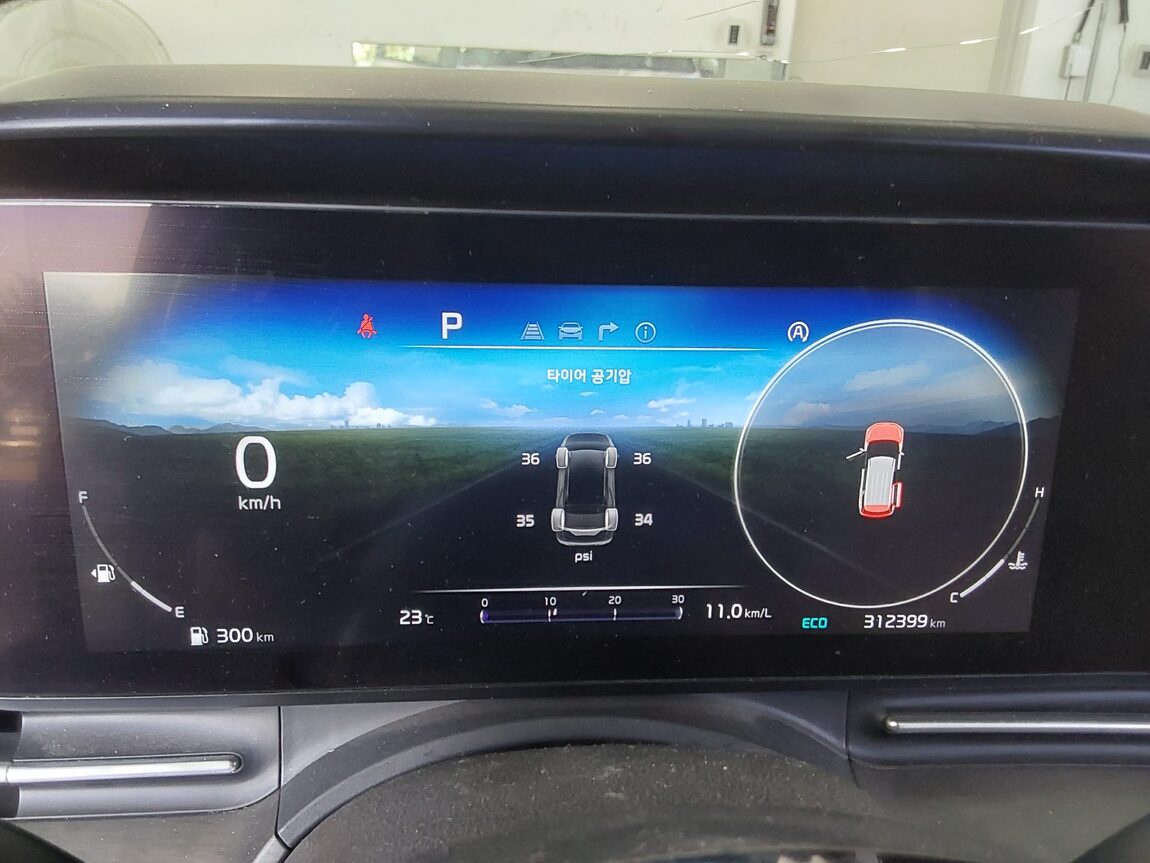 KIA NEW CARNIVAL (KA4) 9-SEATER DIESEL SIGNATURE 2021 - zdjęcie 9