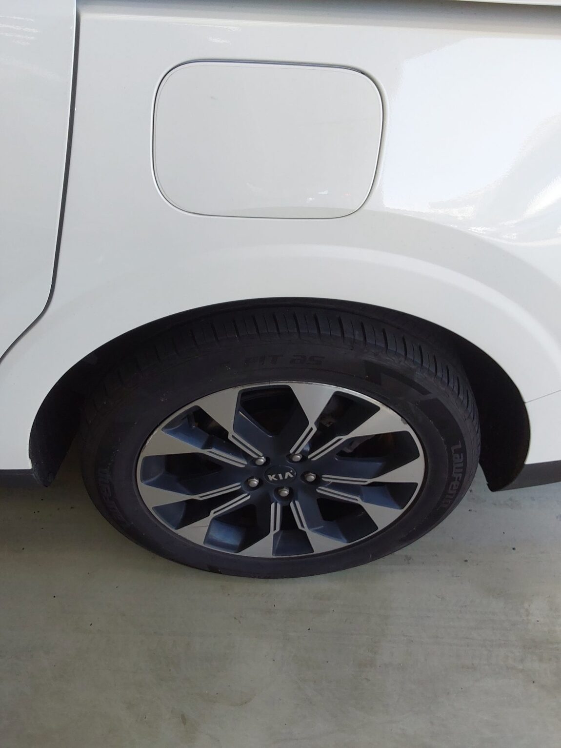 KIA NEW CARNIVAL (KA4) 9-SEATER DIESEL SIGNATURE 2021 - zdjęcie 20