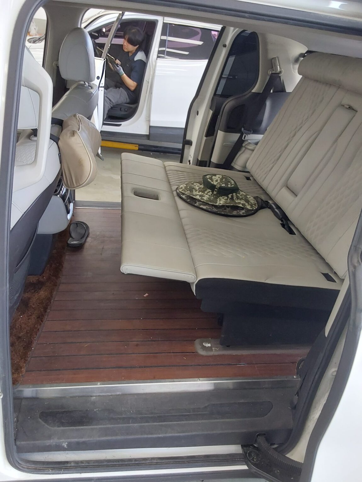 KIA NEW CARNIVAL (KA4) 9-SEATER DIESEL SIGNATURE 2021 - zdjęcie 12