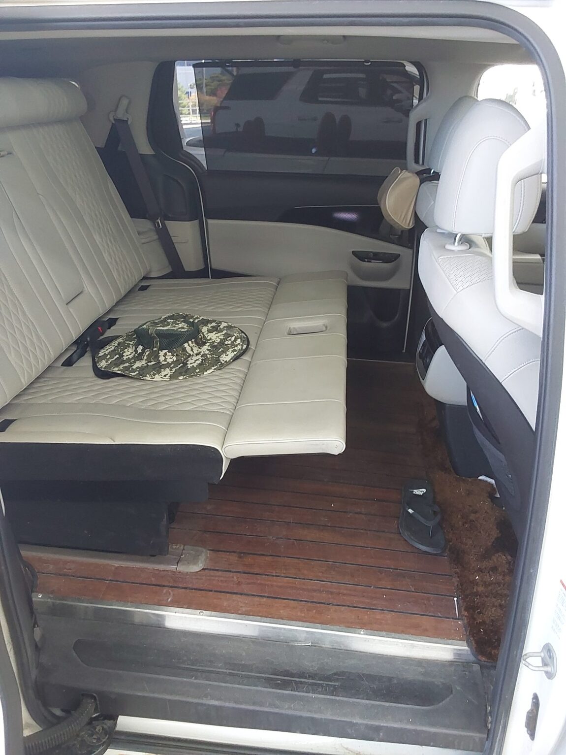 KIA NEW CARNIVAL (KA4) 9-SEATER DIESEL SIGNATURE 2021 - zdjęcie 13
