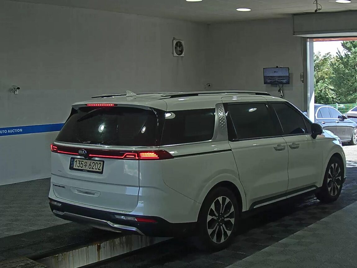 KIA NEW CARNIVAL (KA4) 9-SEATER DIESEL SIGNATURE 2021 - zdjęcie 5