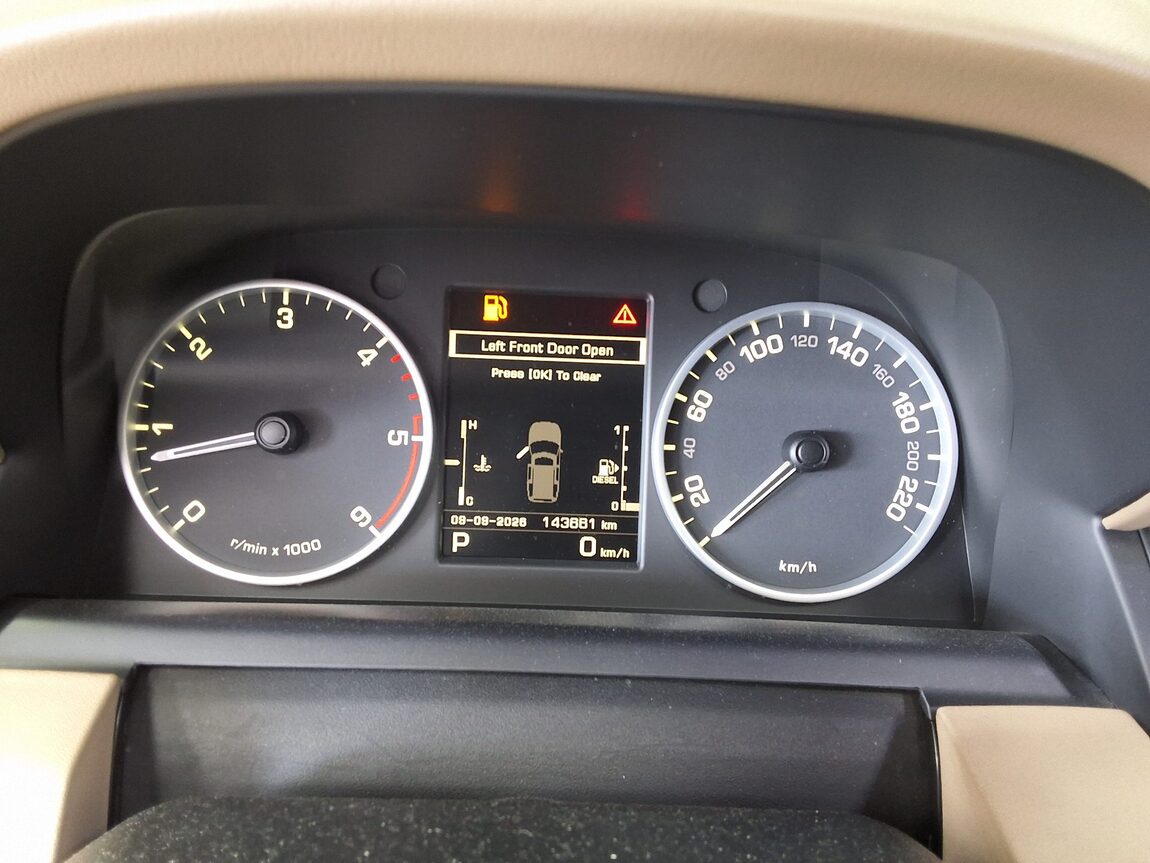 LAND ROVER DISCOVERY 4 3.0 SDV6 SE 2012 - zdjęcie 10
