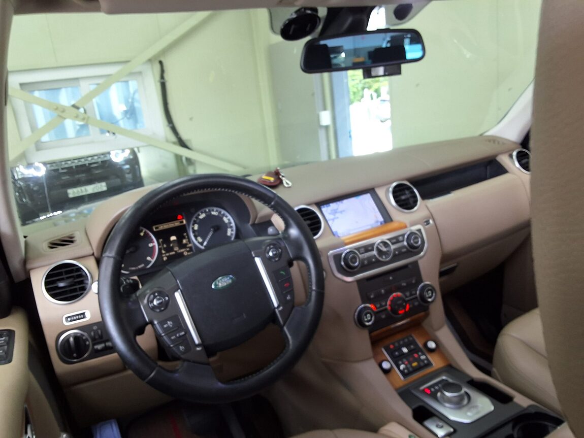 LAND ROVER DISCOVERY 4 3.0 SDV6 SE 2012 - zdjęcie 12