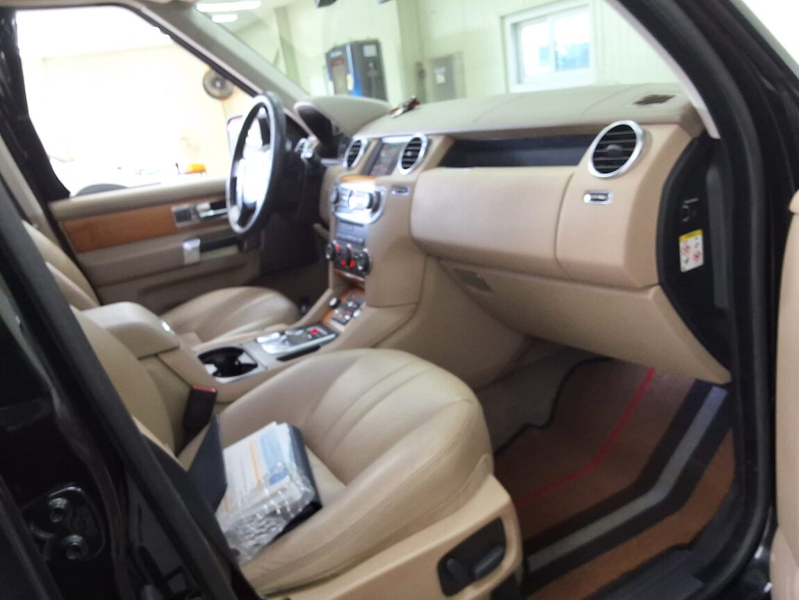 LAND ROVER DISCOVERY 4 3.0 SDV6 SE 2012 - zdjęcie 15