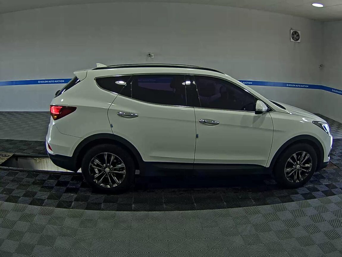 HYUNDAI SANTA FE THE PRIME DIESEL R2.0 2WD VALUE PLUS 2018 - zdjęcie 4