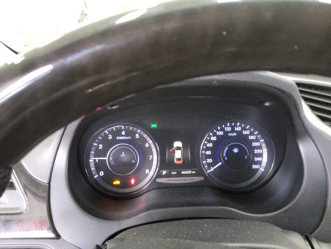 HYUNDAI GRANDEUR HG HG 300 NOBLE 2011 - zdjęcie 9