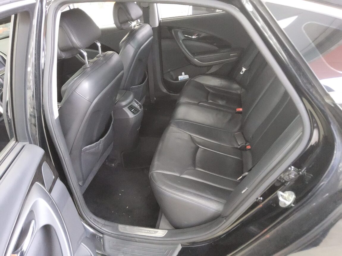 HYUNDAI GRANDEUR HG HG 300 NOBLE 2011 - zdjęcie 12