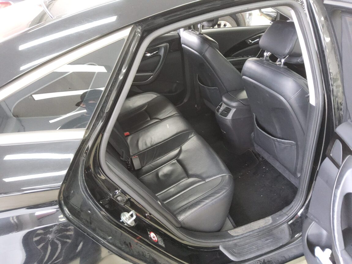 HYUNDAI GRANDEUR HG HG 300 NOBLE 2011 - zdjęcie 13