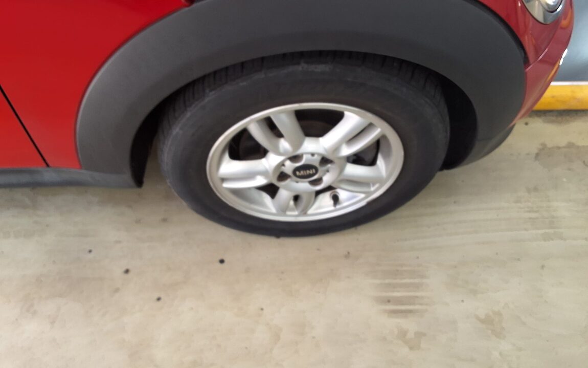 MINI COOPER (2ND GEN) 2.0 D SE 2013 - zdjęcie 21