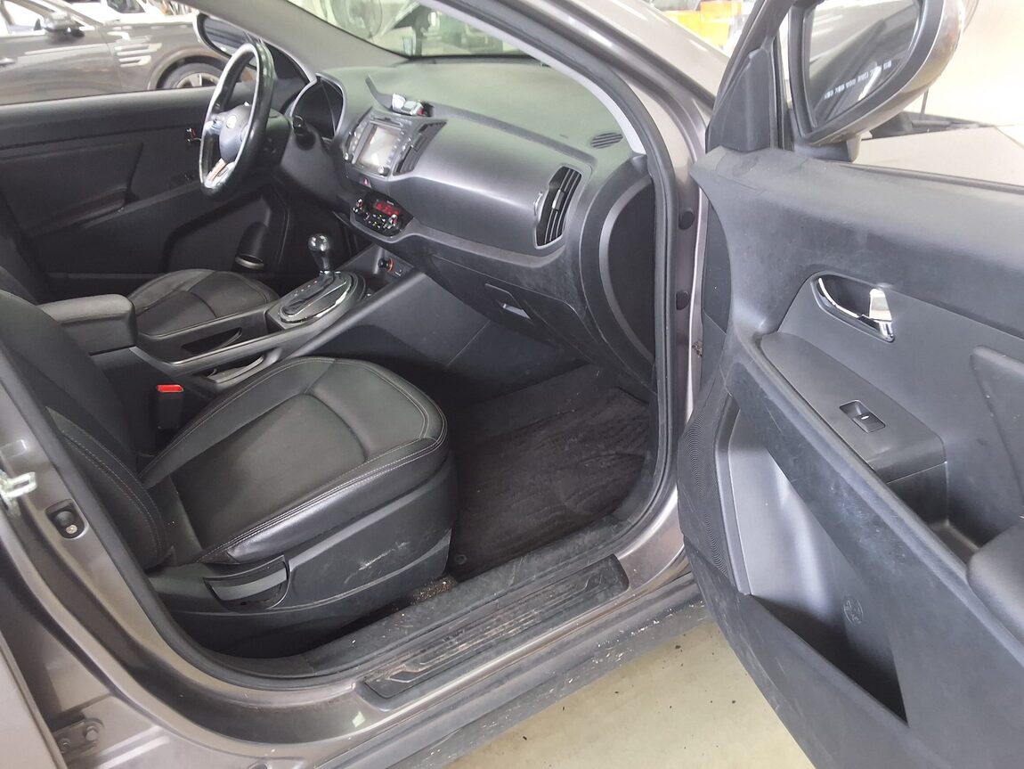 KIA SPORTAGE R DIESEL R2.0 2WD TLX LUXURY MODEL 2012 - zdjęcie 15
