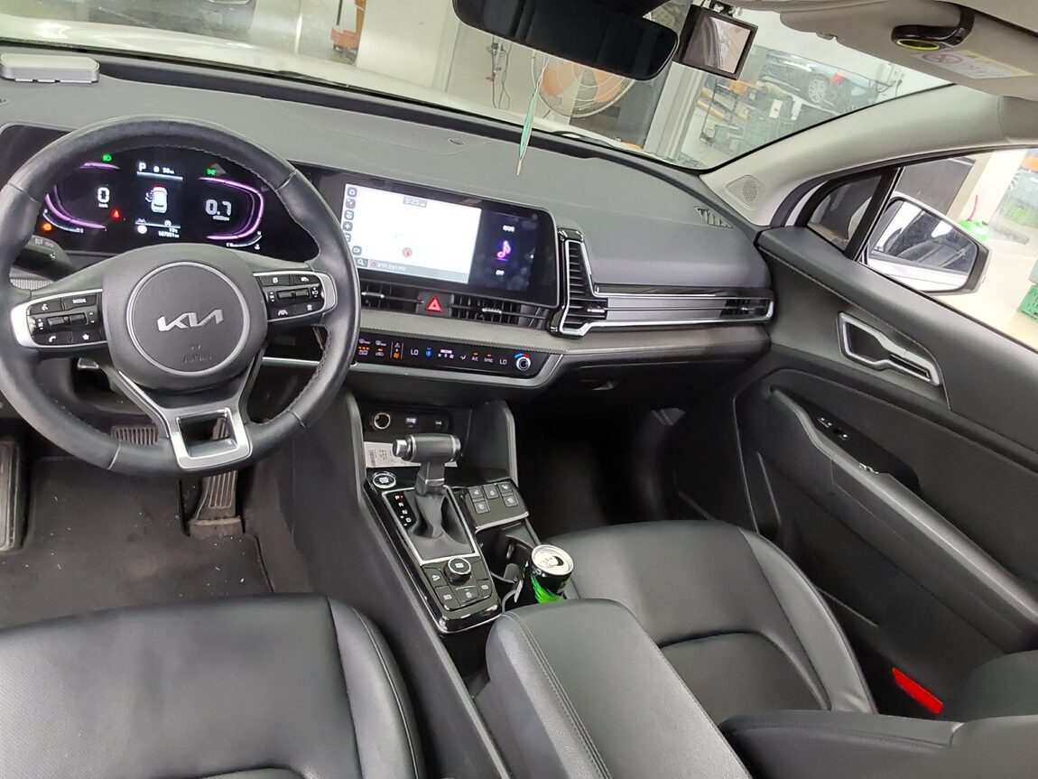 KIA THE ALL NEW SPORTAGE 2.0 DIESEL 2WD PRESTIGE 2024 - zdjęcie 11