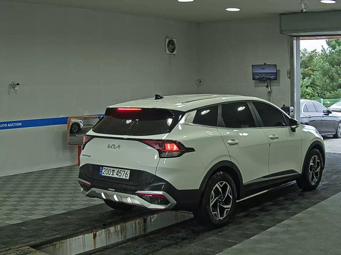 KIA THE ALL NEW SPORTAGE 2.0 DIESEL 2WD PRESTIGE 2024 - zdjęcie 5