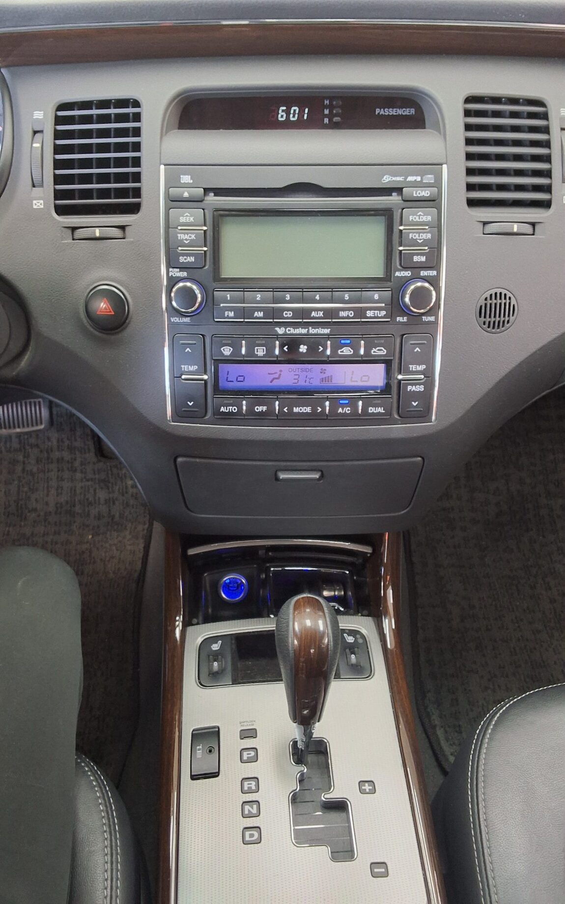 HYUNDAI GRANDEUR NEW LUXURY Q270 LUXURY 2009 - zdjęcie 18