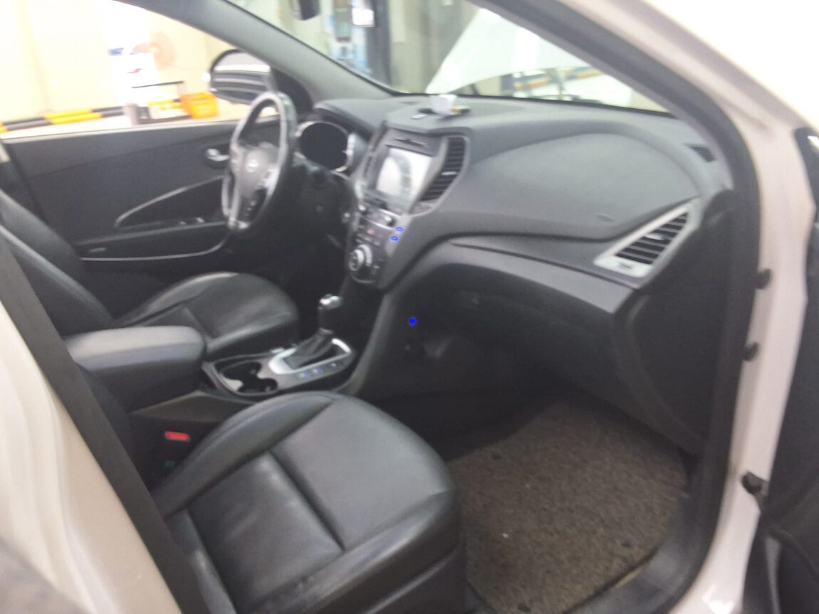 HYUNDAI SANTA FE THE PRIME DIESEL R2.0 2WD EXCLUSIVE SPECIAL 2016 - zdjęcie 15