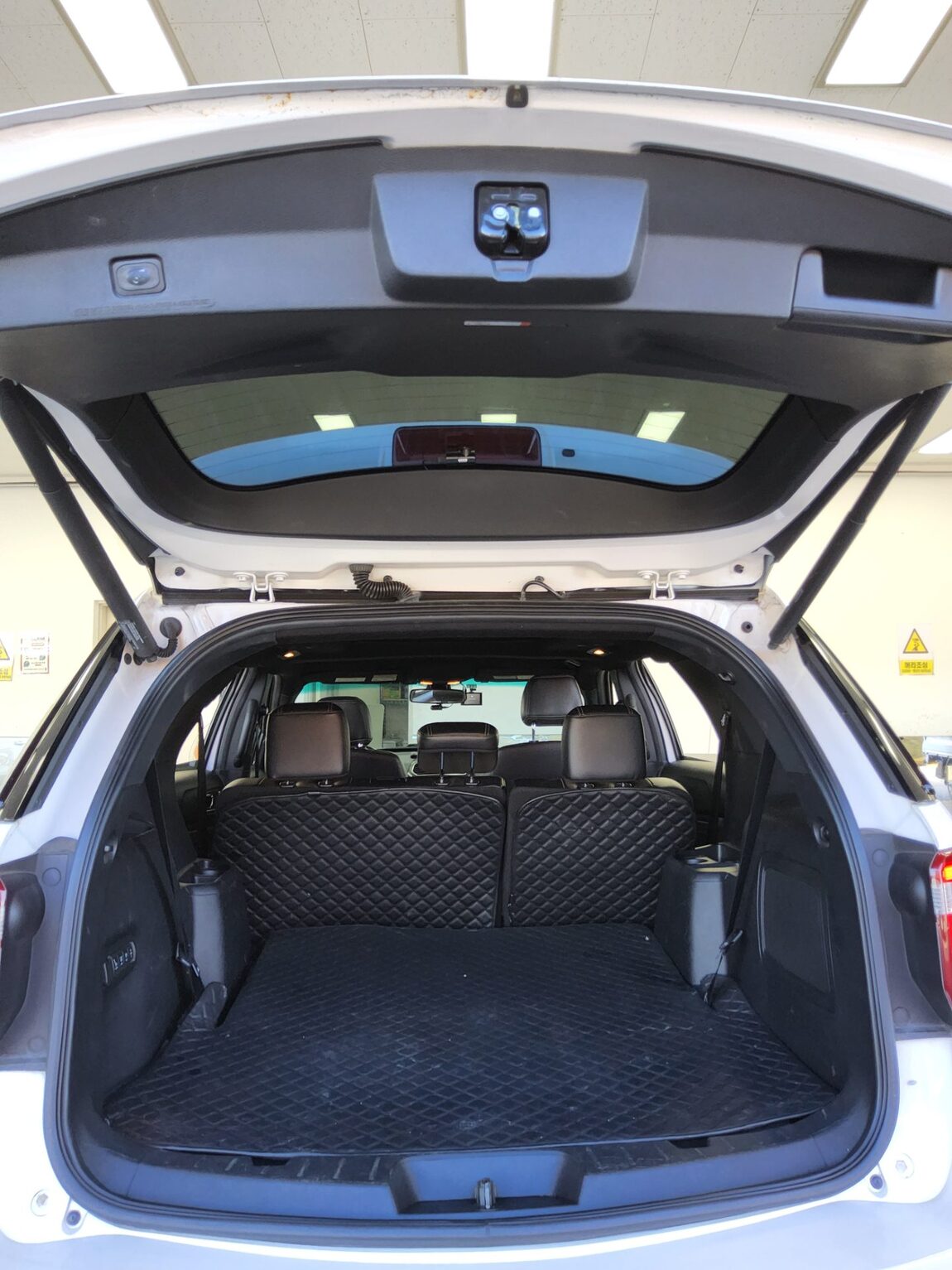 FORD EXPLORER (5TH GEN) 2.3 AWD LIMITED 2017 - zdjęcie 15