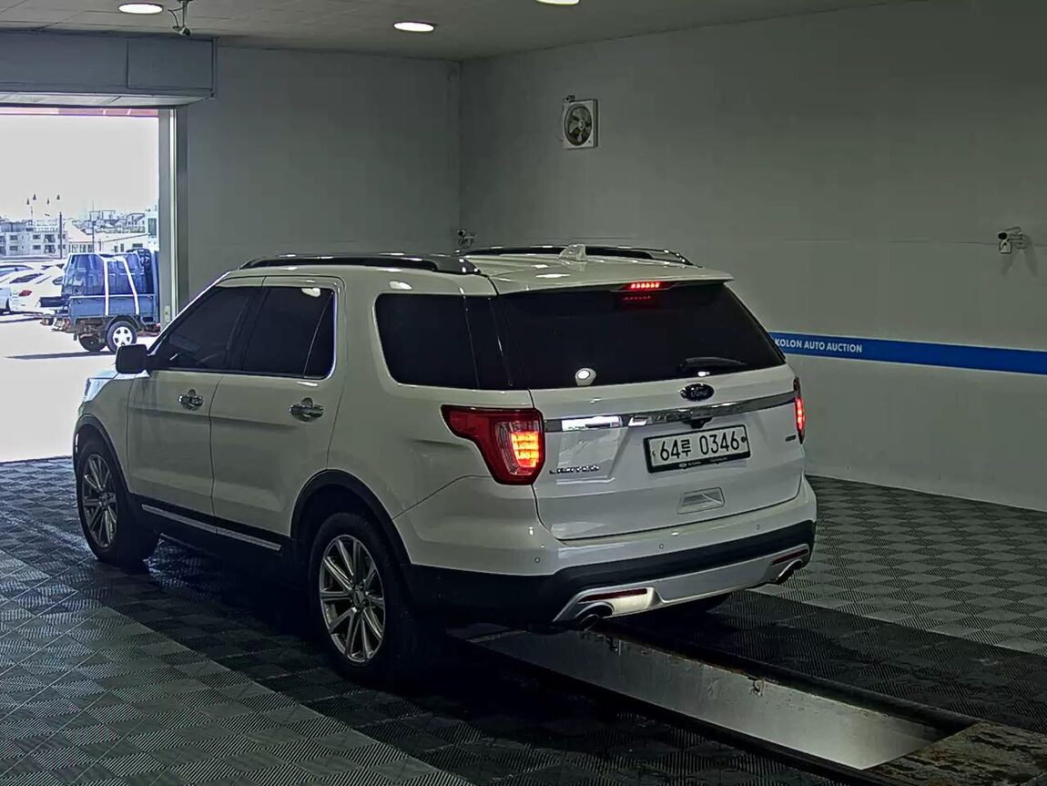 FORD EXPLORER (5TH GEN) 2.3 AWD LIMITED 2017 - zdjęcie 6