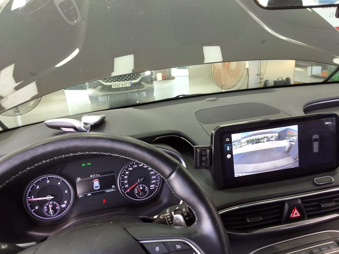 HYUNDAI THE NEW SANTA FE DIESEL 2.2 2WD PREMIUM CHOICE 2021 - zdjęcie 19