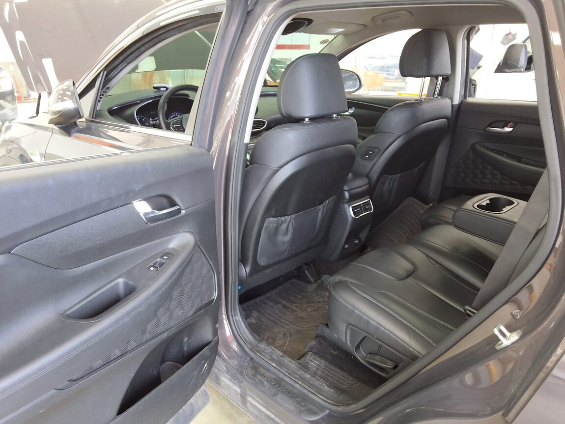 HYUNDAI THE NEW SANTA FE DIESEL 2.2 2WD PREMIUM CHOICE 2021 - zdjęcie 13