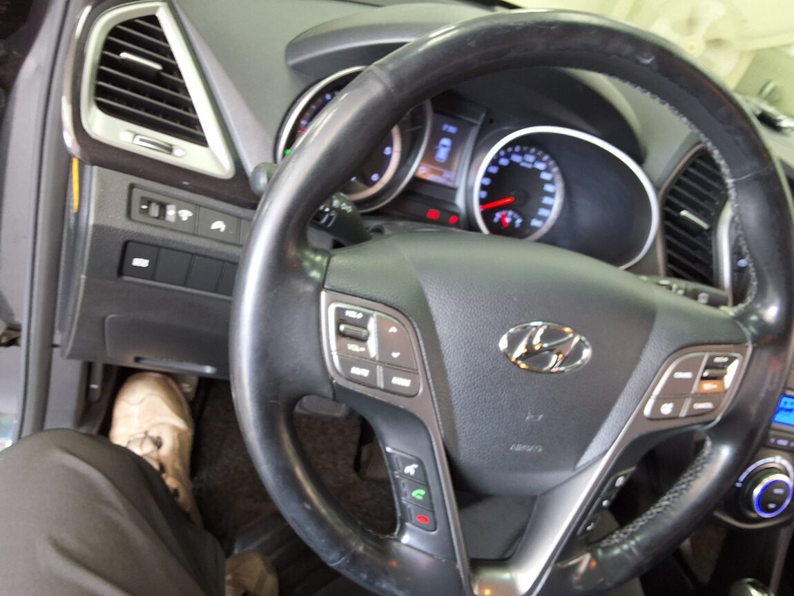 HYUNDAI SANTA FE (DM) DIESEL R2.0 2WD PREMIUM 2014 - zdjęcie 23