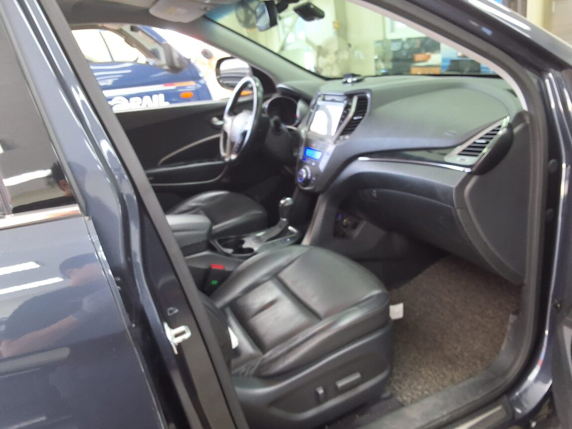 HYUNDAI SANTA FE (DM) DIESEL R2.0 2WD PREMIUM 2014 - zdjęcie 15