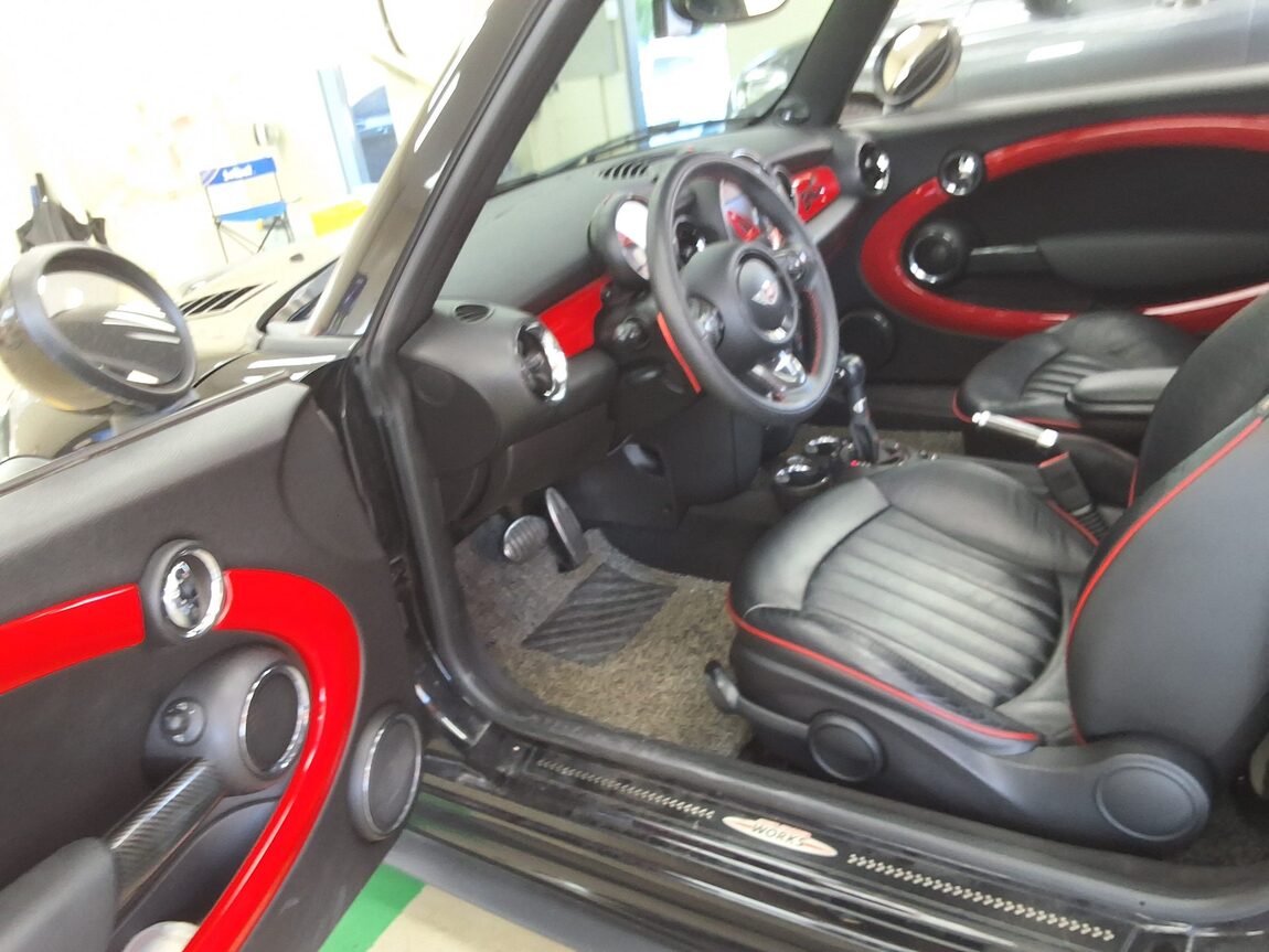 MINI COOPER (2ND GEN) 1.6 S JCW 2013 - zdjęcie 11