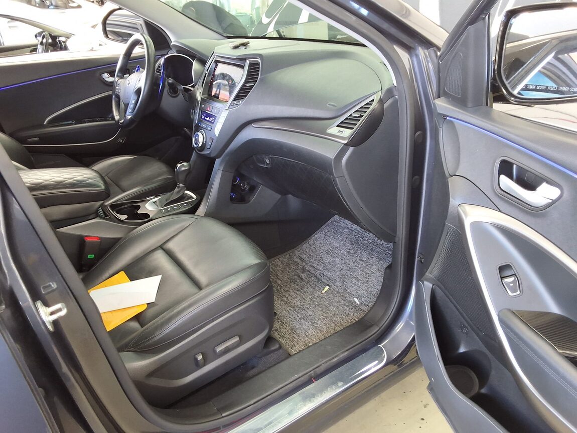 HYUNDAI SANTA FE THE PRIME DIESEL R2.0 2WD EXCLUSIVE SPECIAL 2016 - zdjęcie 15