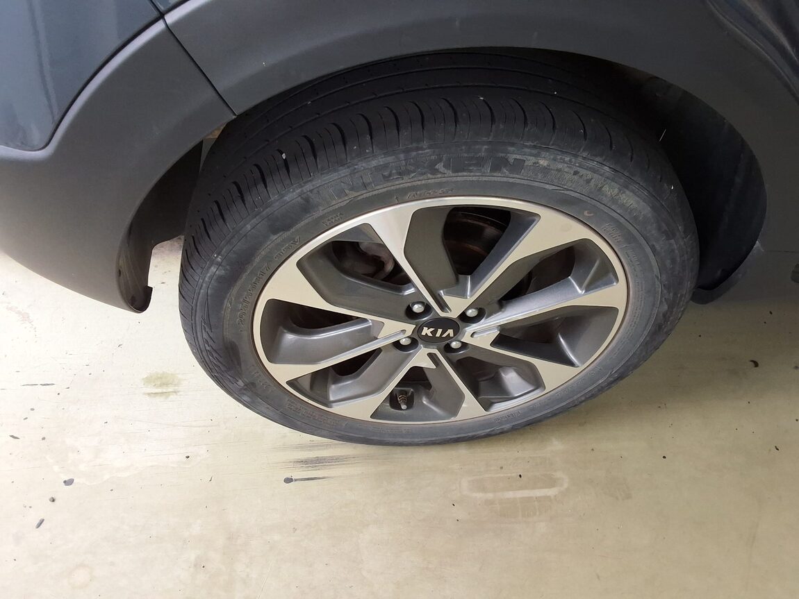 KIA STONIC 1.4 GASOLINE PRESTIGE 2018 - zdjęcie 24