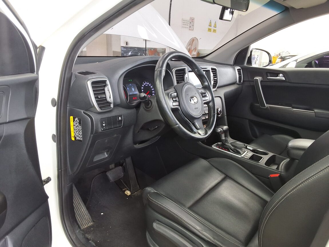 KIA NEW SPORTAGE R2.0 2WD PRESTIGE 2016 - zdjęcie 10