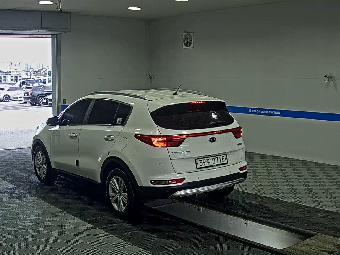 KIA NEW SPORTAGE R2.0 2WD PRESTIGE 2016 - zdjęcie 6