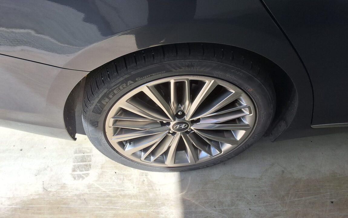 HYUNDAI GRANDEUR IG 3.0 GDi EXCLUSIVE SPECIAL 2018 - zdjęcie 28