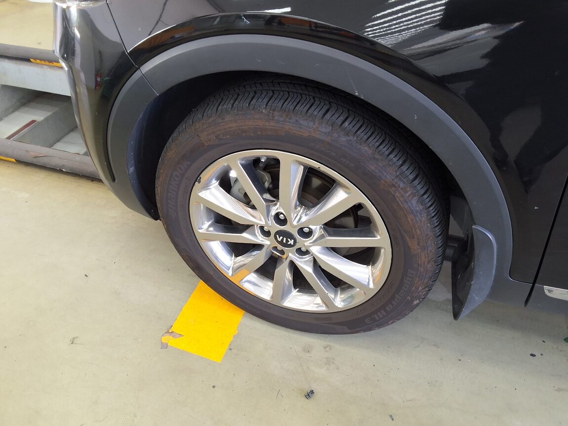 KIA ALL NEW SORENTO R2.2 4WD NOBLESSE 2015 - zdjęcie 21