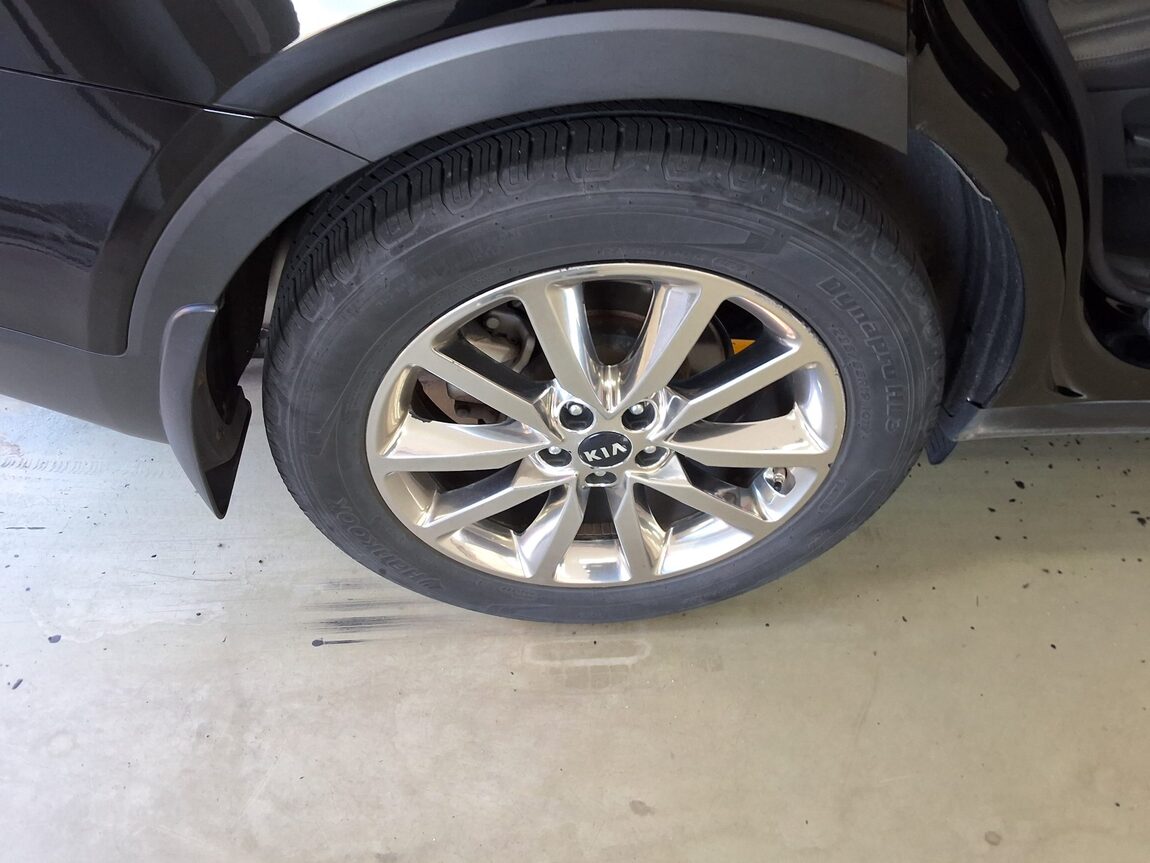 KIA ALL NEW SORENTO R2.2 4WD NOBLESSE 2015 - zdjęcie 24