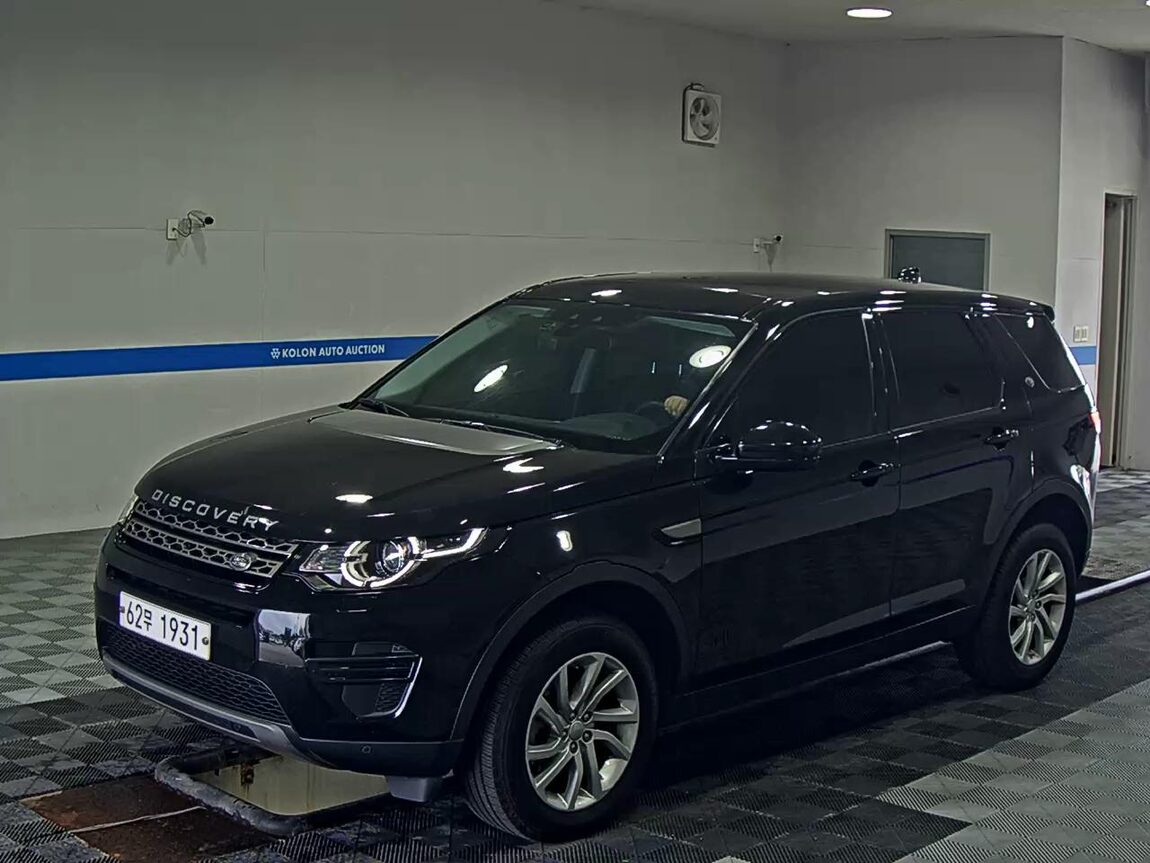 LAND ROVER DISCOVERY SPORT 2.0 TD4 SE (150PS) 2018 - zdjęcie 2