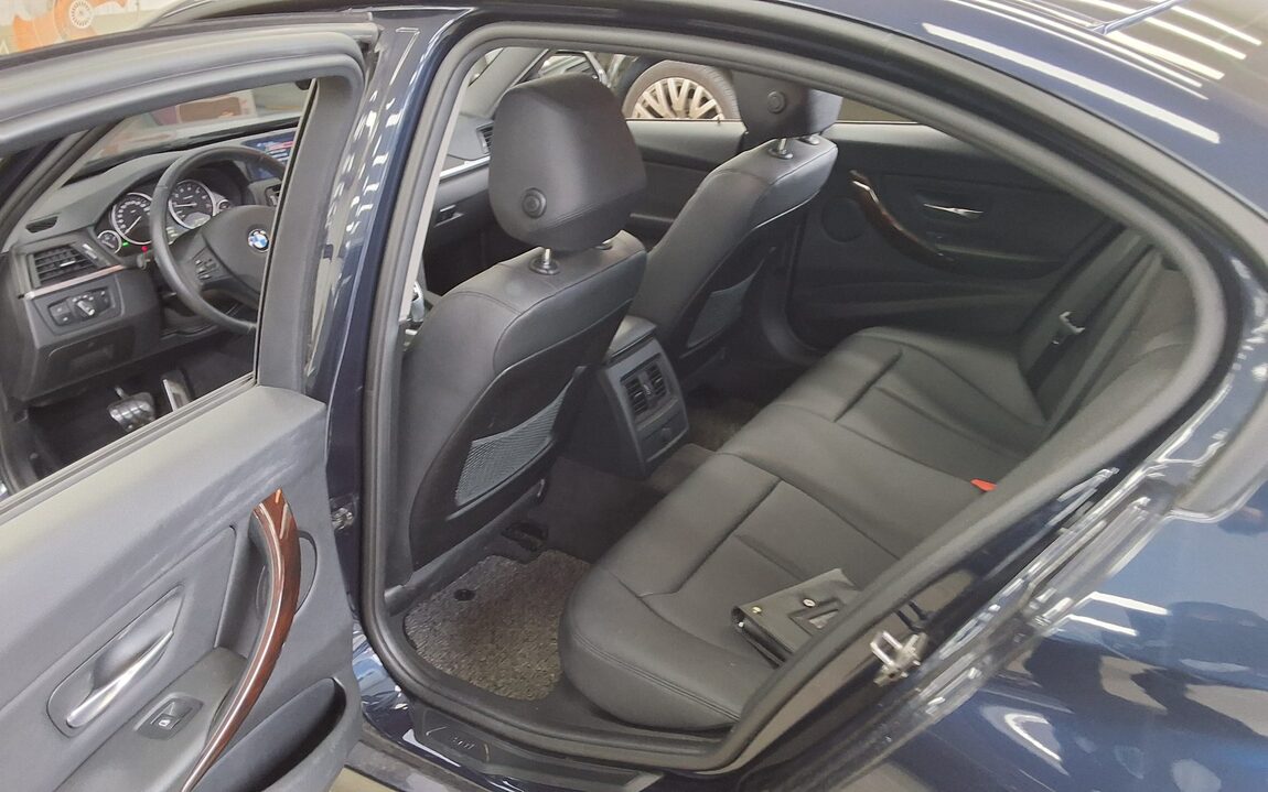 BMW 3 SERIES (6TH GEN) 320i 2014 - zdjęcie 12
